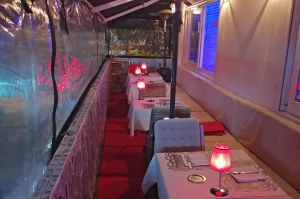 Vue de la terrasse du restaurant gastronomique Dans les Etoiles à Cergy Pontoise